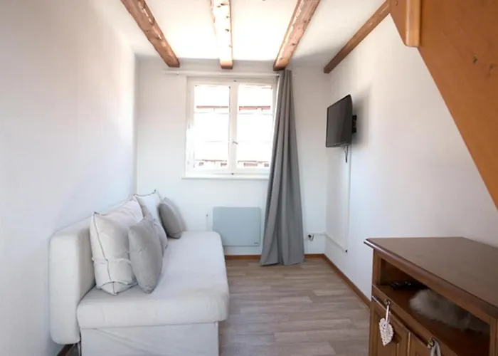 Apartment Travel Homes - Tanneur 7, Just Next To Little Venice